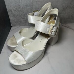 Dolce Vita Cream Platform Sandals Retro Design